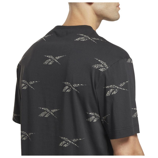 Reebok Ανδρική κοντομάνικη μπλούζα AOP Reebok Ανδρική κοντομάνικη μπλούζα AOP